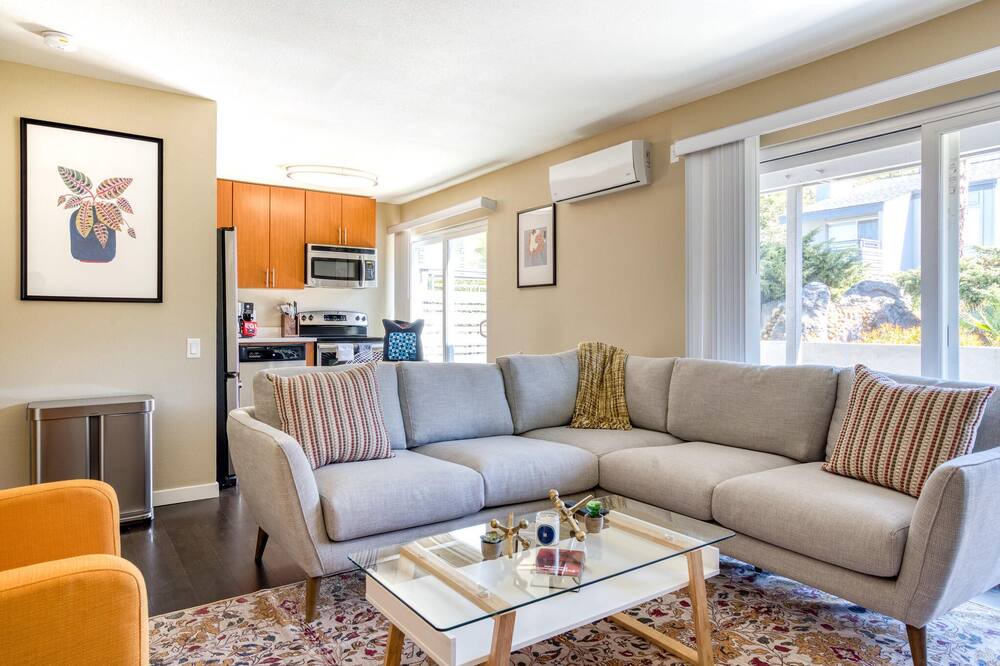 Photo of Livingroom in Sunnyvale West