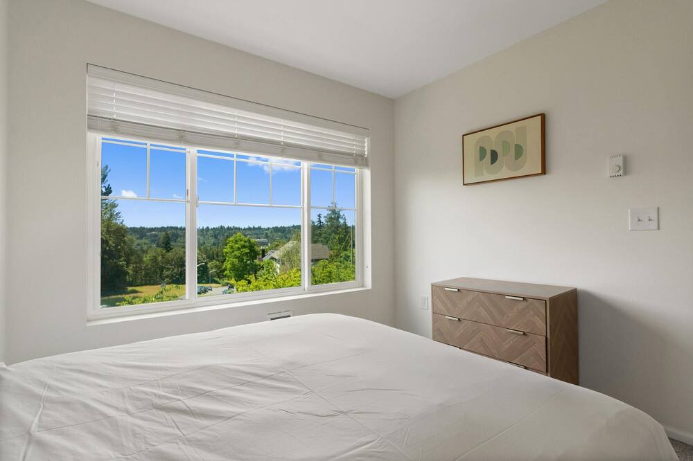 Photo of Bedroom in Education Hill