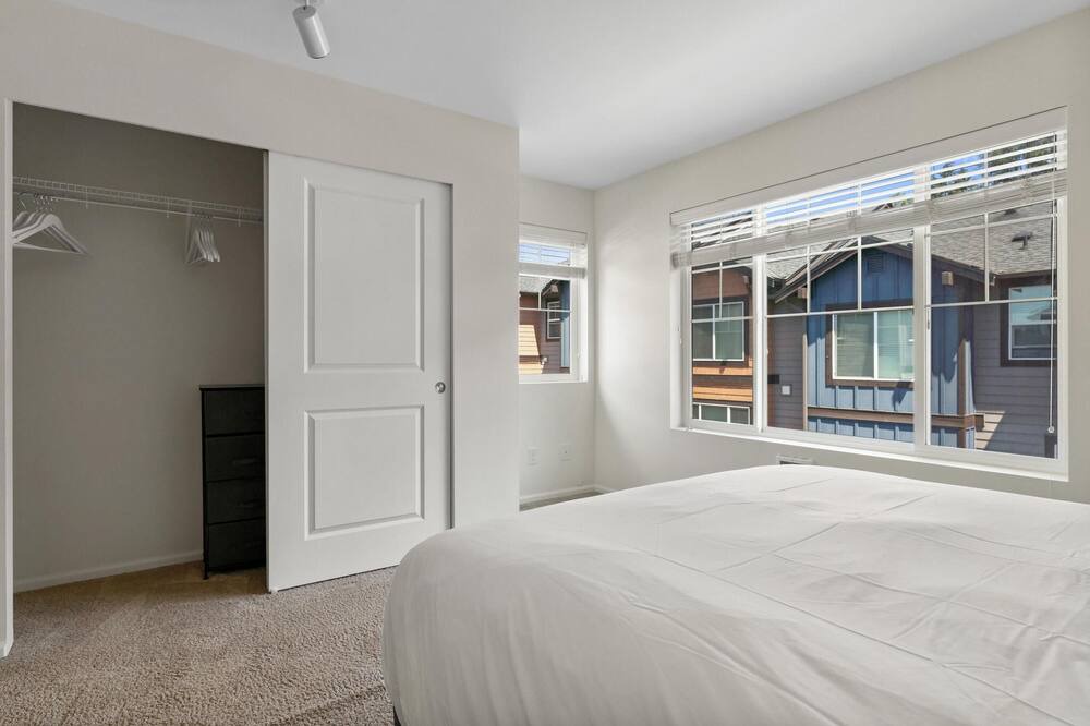 Photo of Bedroom in Education Hill