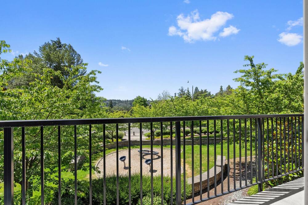 Photo of Outdoor in Education Hill