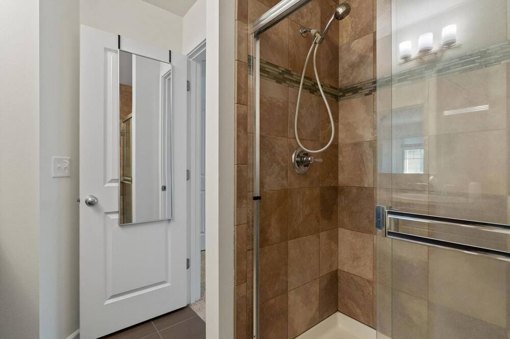 Photo of Bathroom in Education Hill