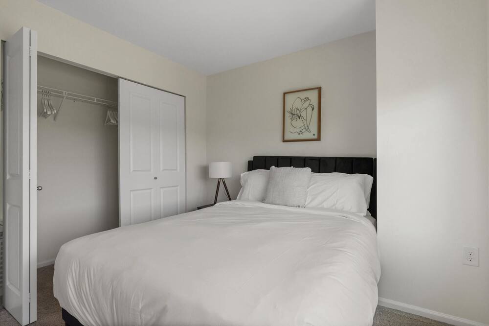 Photo of Bedroom in Education Hill