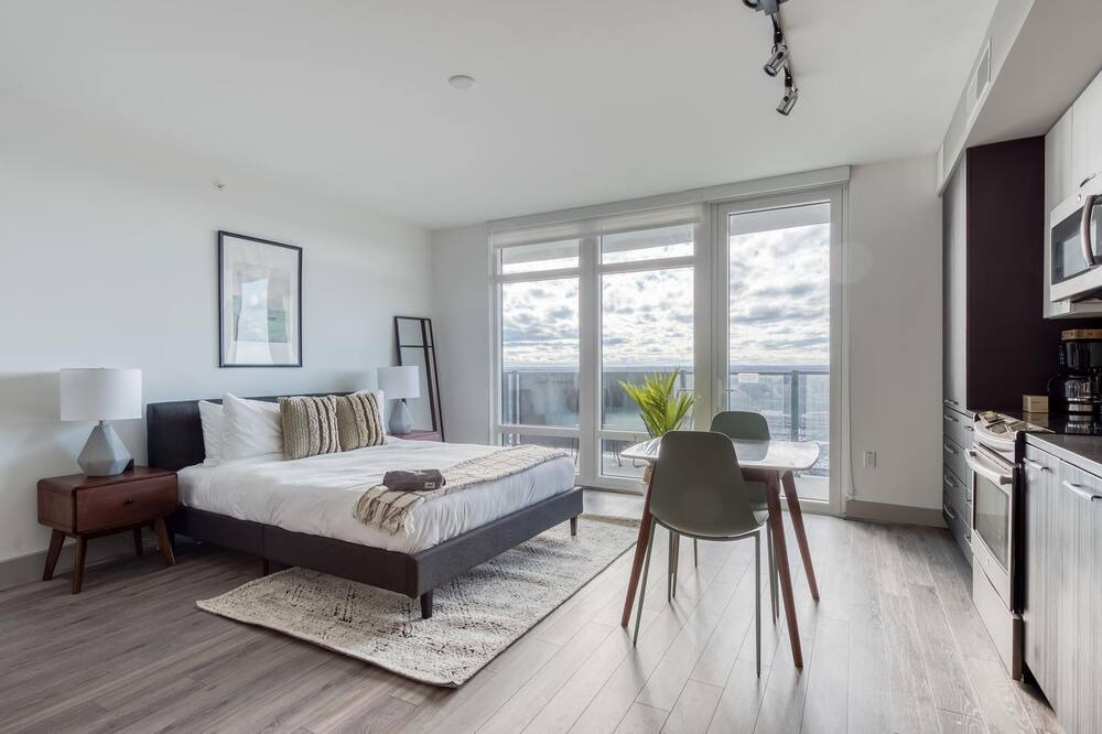 Photo of Bedroom in Tysons