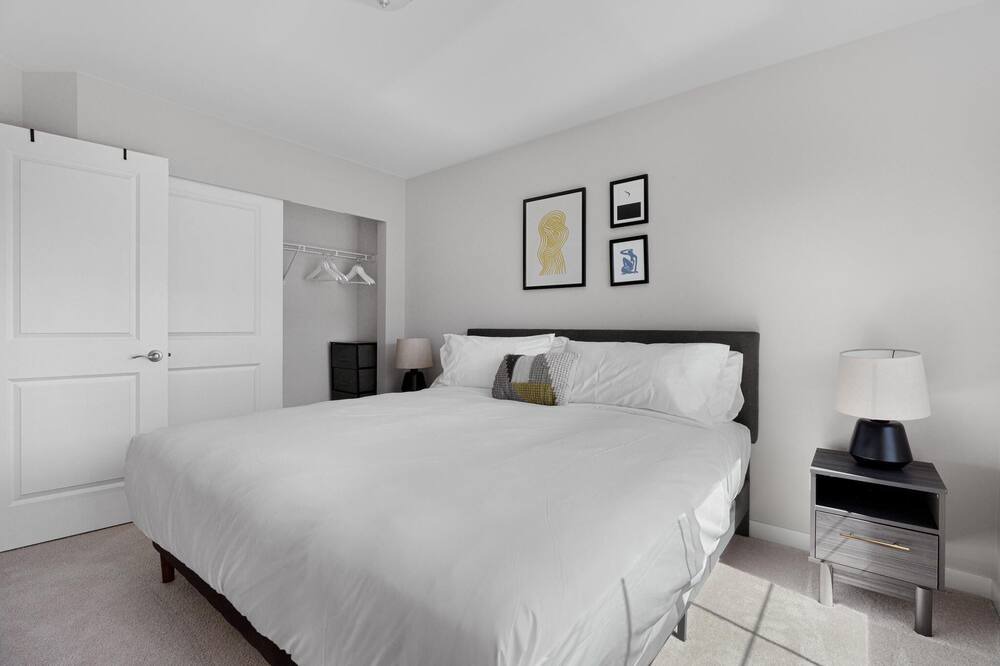 Photo of Bedroom in North Creek