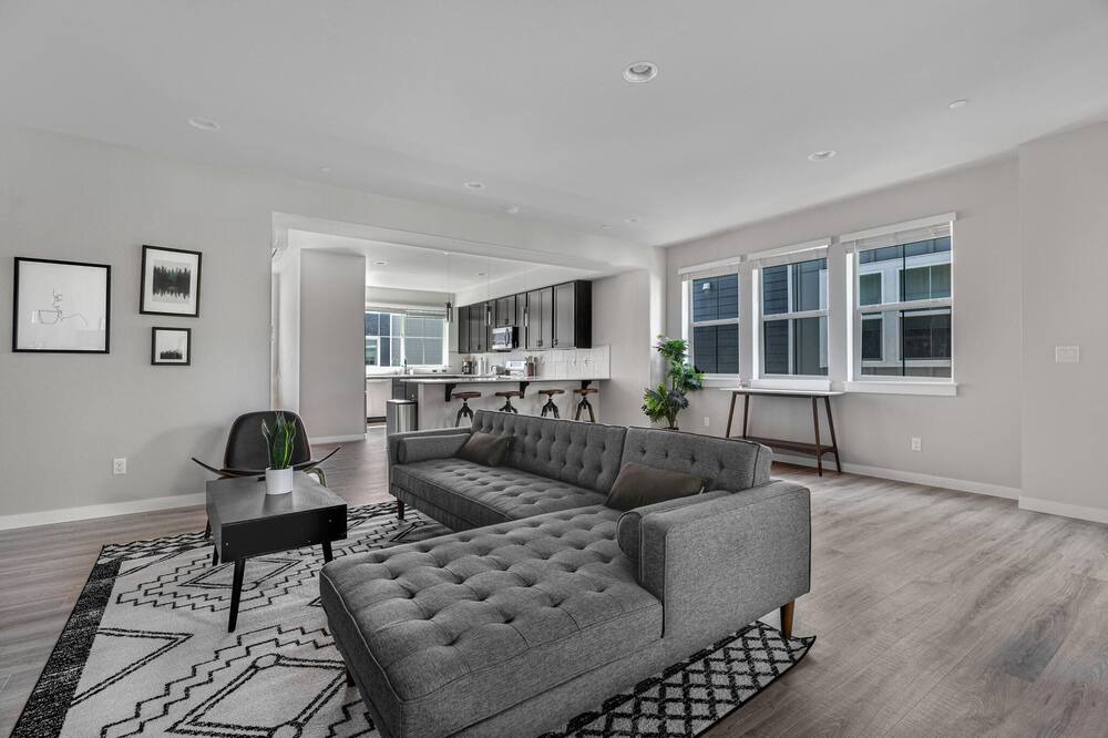 Photo of Livingroom in North Creek