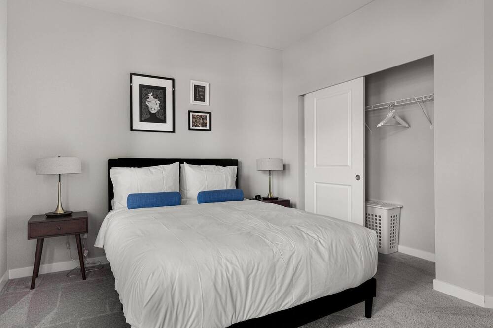 Photo of Bedroom in North Creek