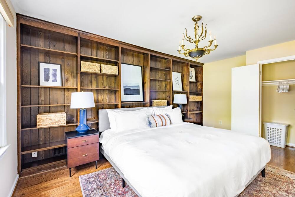 Photo of Bedroom in Potomac