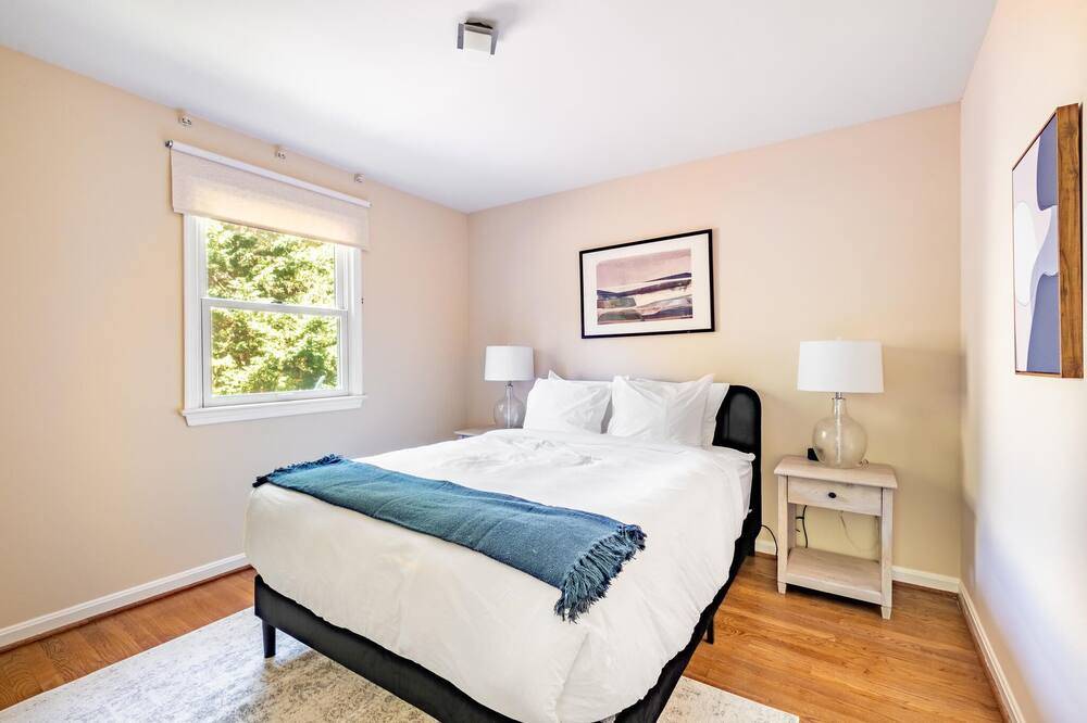 Photo of Bedroom in Potomac