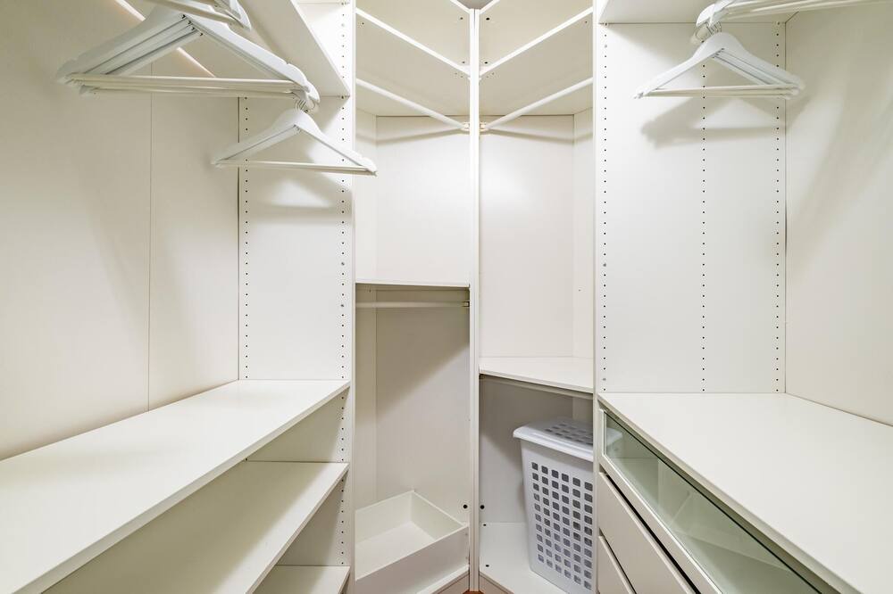 Photo of Others in Potomac