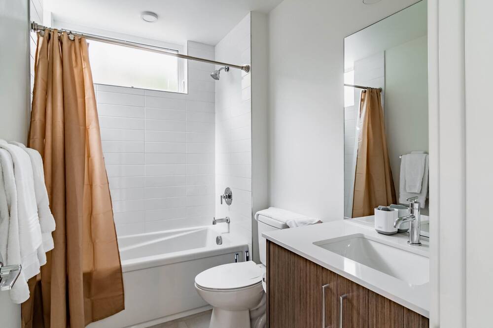 Photo of Bathroom in Northgate