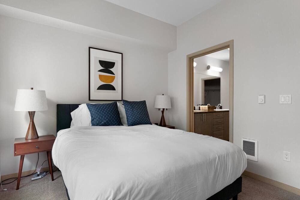 Photo of Bedroom in Bothell