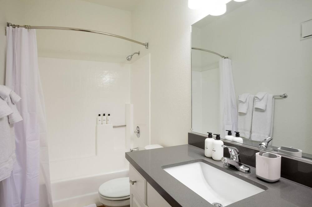 Photo of Bathroom in Pleasanton