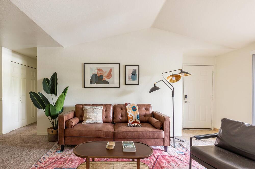 Photo of Livingroom in Lake Forest