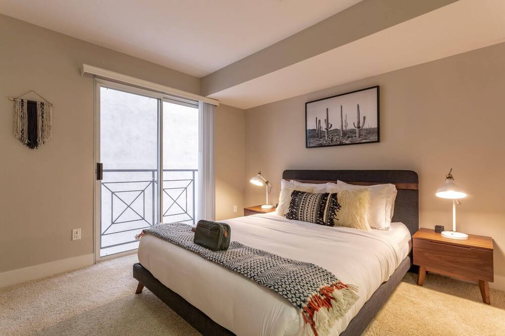 Photo of Bedroom in Pasadena