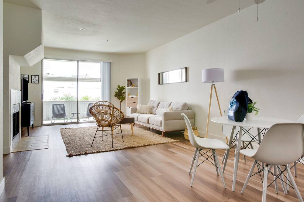 Photo of Livingroom in Pleasanton