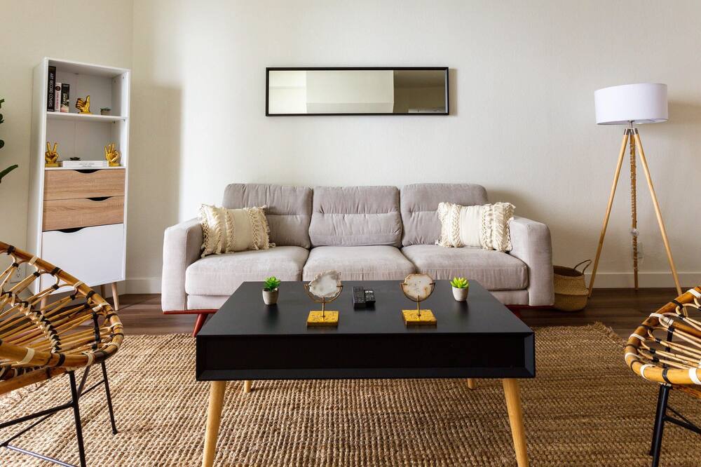 Photo of Livingroom in Pleasanton