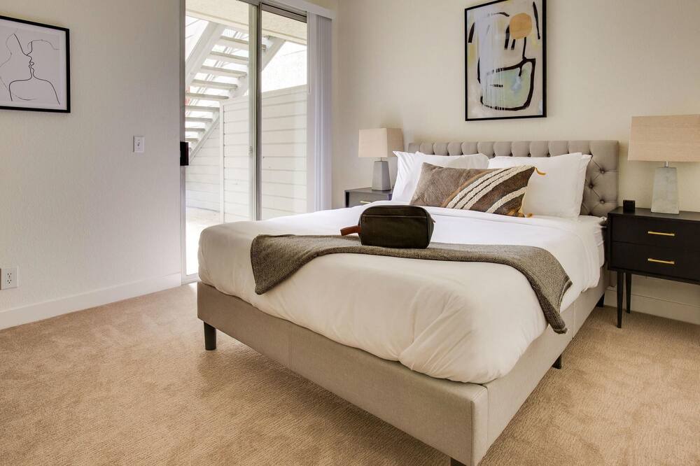 Photo of Bedroom in Pleasanton