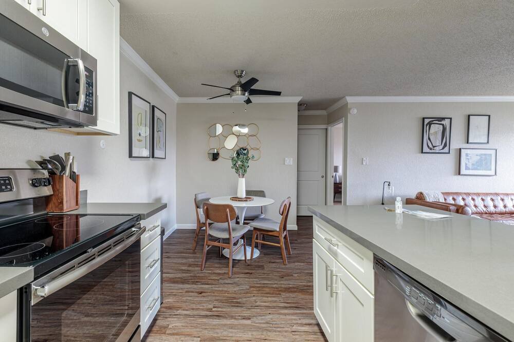 Photo of Kitchen in West Alameda