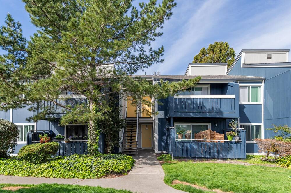 Photo of Outdoor in West Alameda