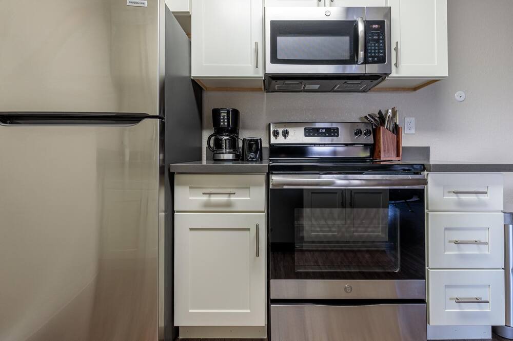 Photo of Kitchen in West Alameda