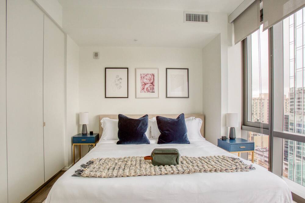 Photo of Bedroom in North Rosslyn