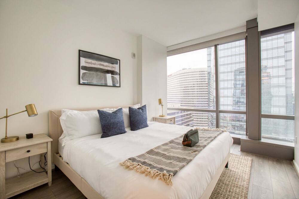 Photo of Bedroom in North Rosslyn