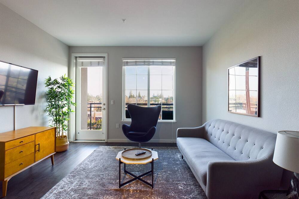 Photo of Livingroom in Downtown