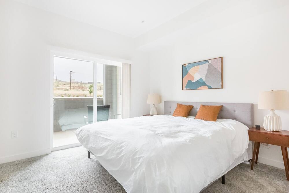 Photo of Bedroom in Bluffdale