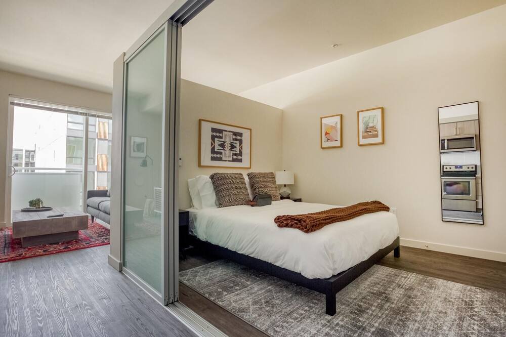 Photo of Bedroom in Downtown