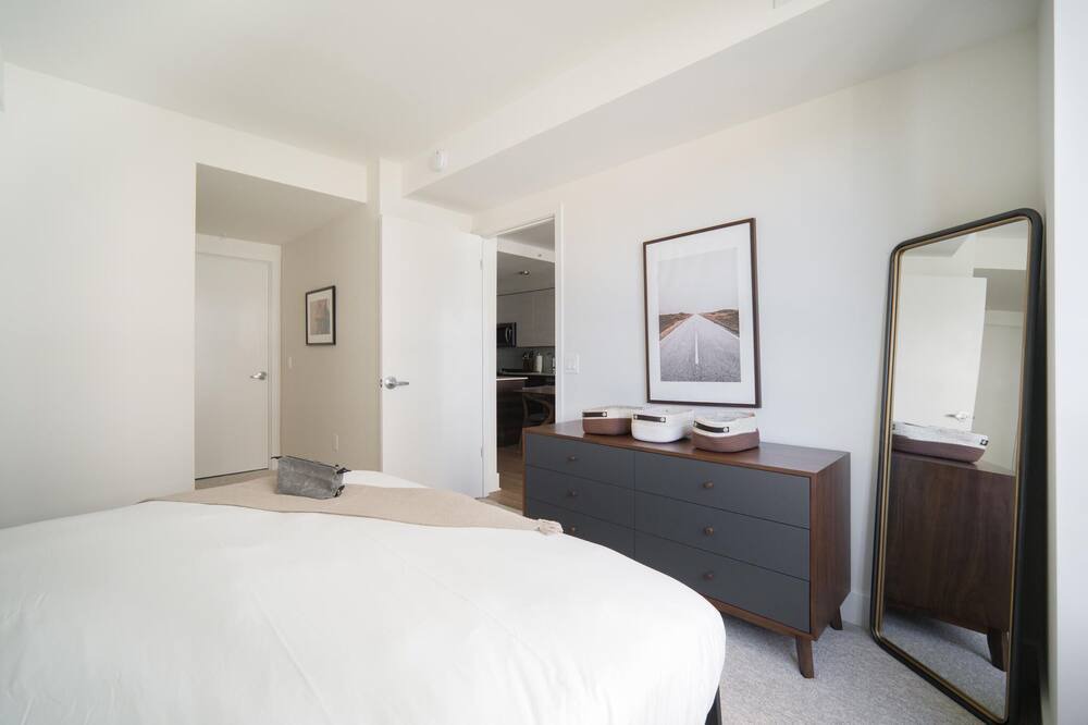 Photo of Bedroom in Pentagon City