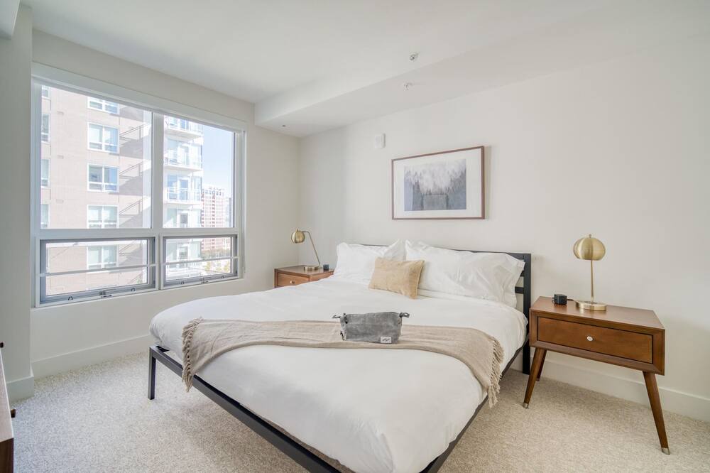 Photo of Bedroom in Pentagon City