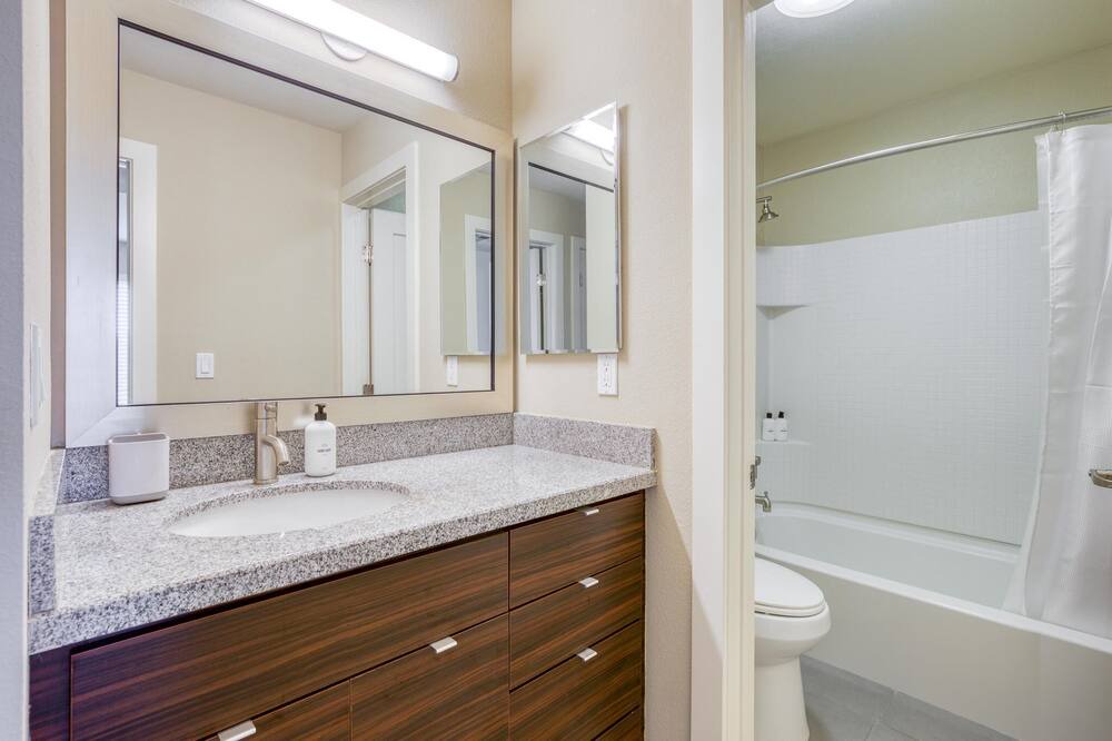 Photo of Bathroom in East San Mateo