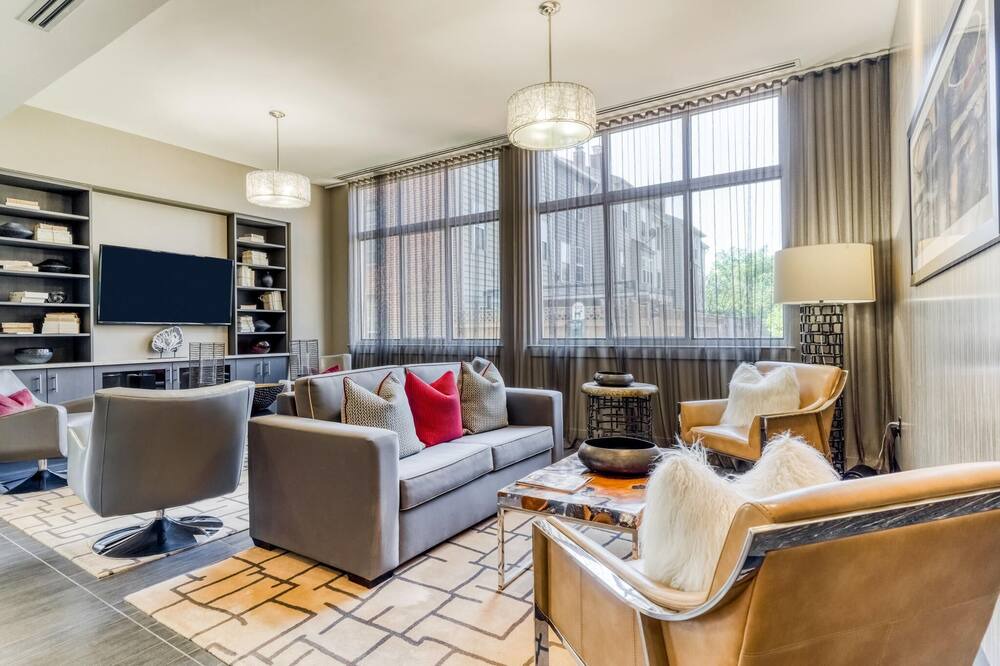 Photo of Livingroom in Old Town West