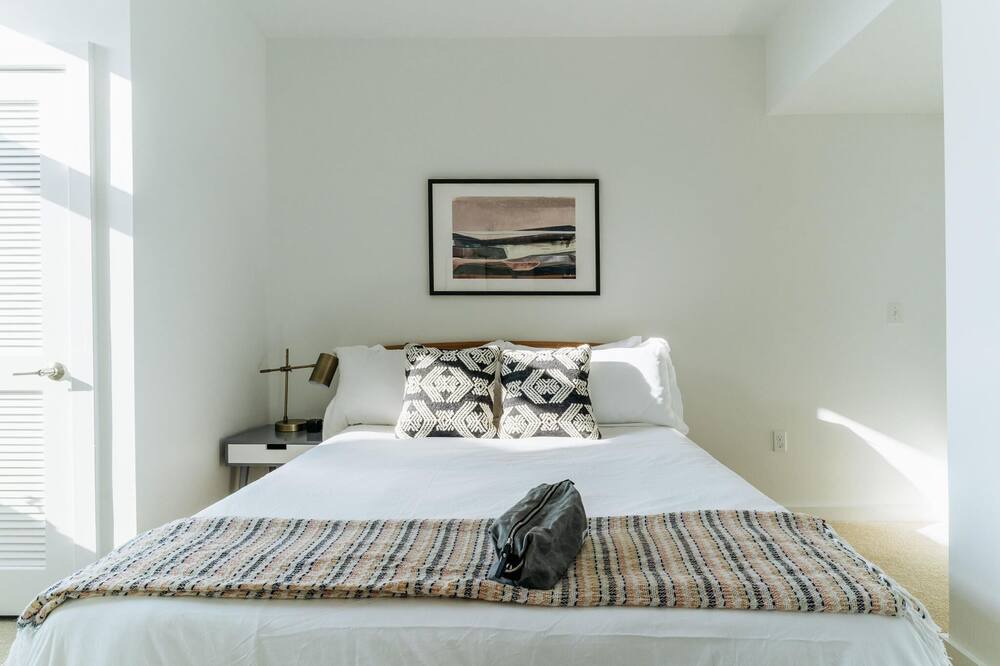 Photo of Bedroom in Old Town West