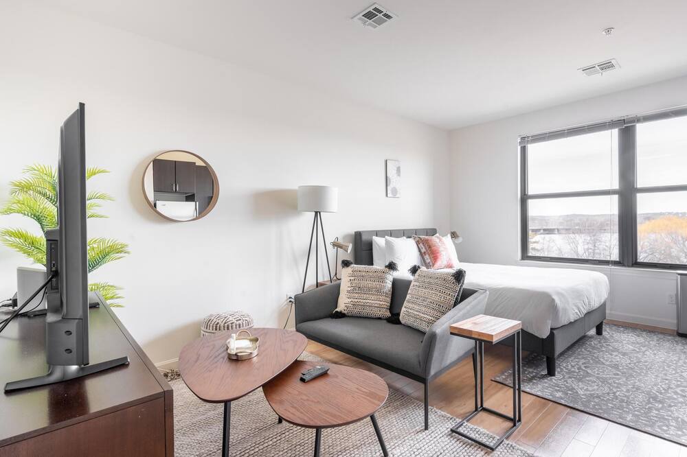 Photo of Bedroom in Assembly Square