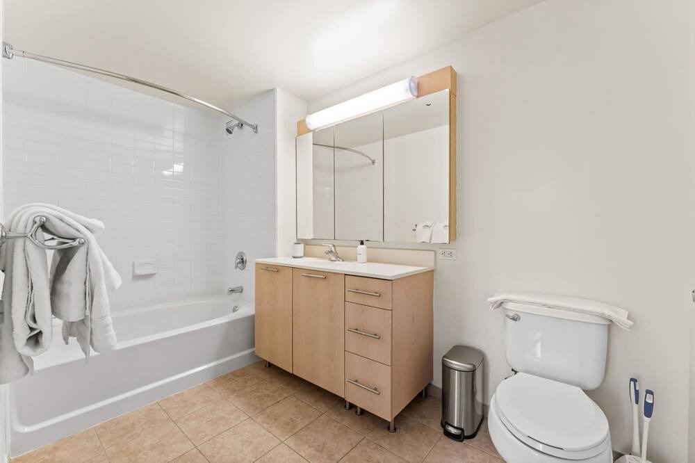 Photo of Bathroom in White Plains