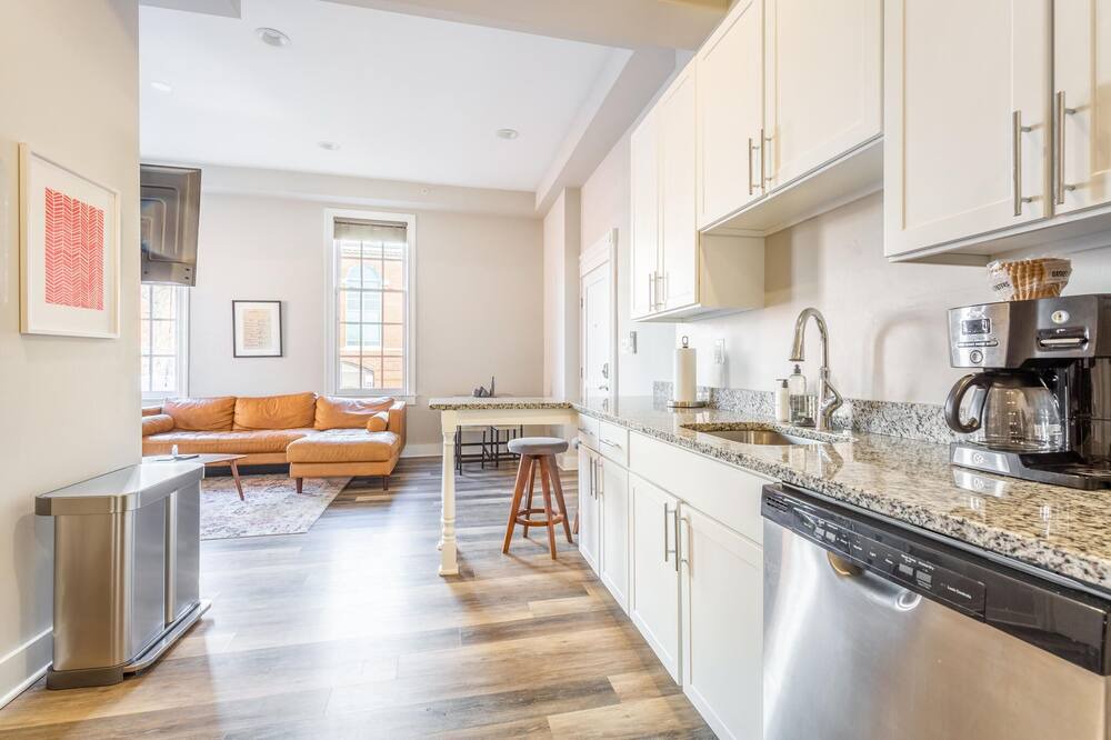 Photo of Kitchen in Jefferson Manor