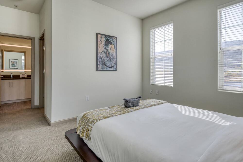 Photo of Bedroom in Pleasanton