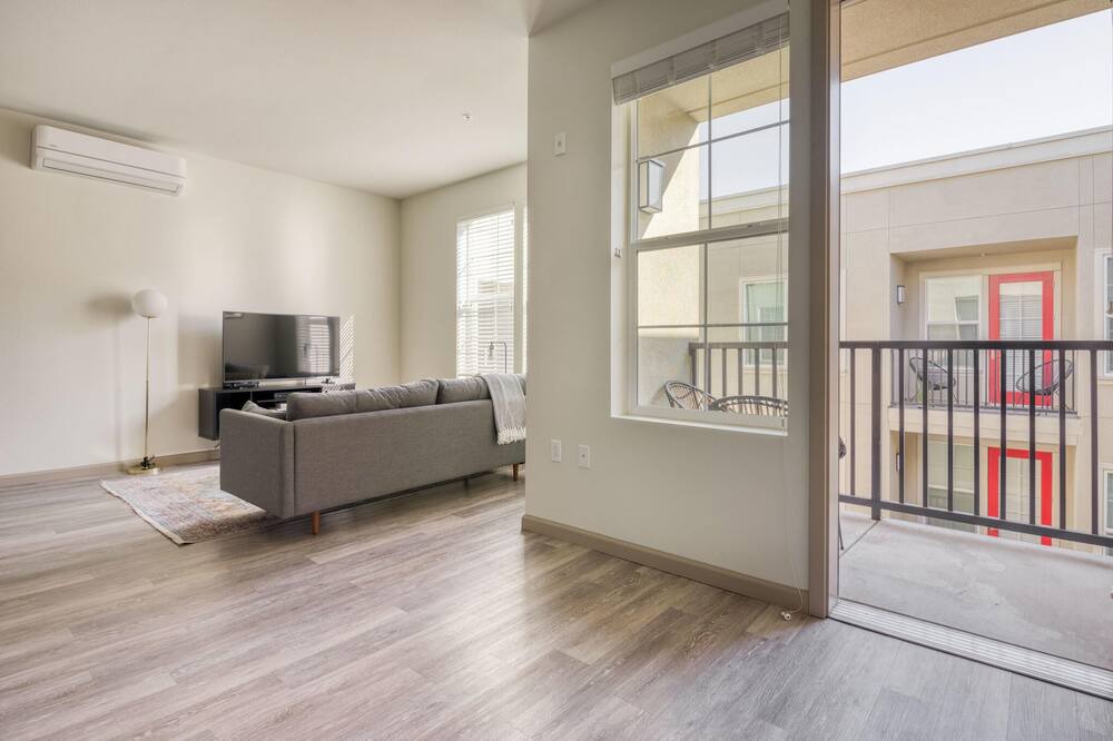 Photo of Livingroom in Pleasanton