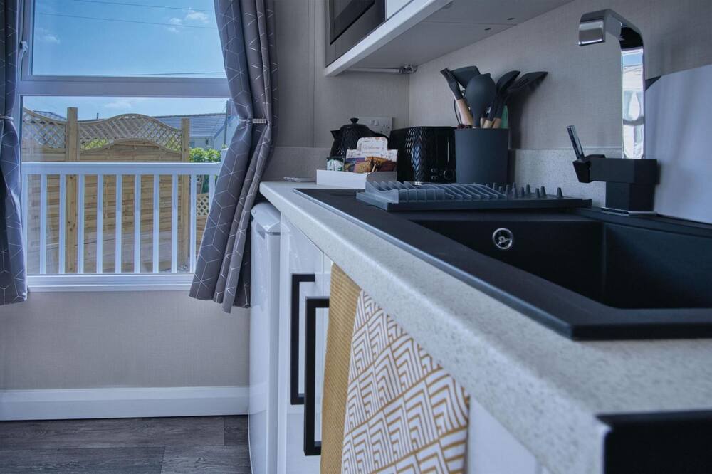 Photo of Kitchen in Amroth