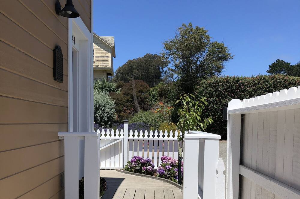 Photo of Others in Mendocino