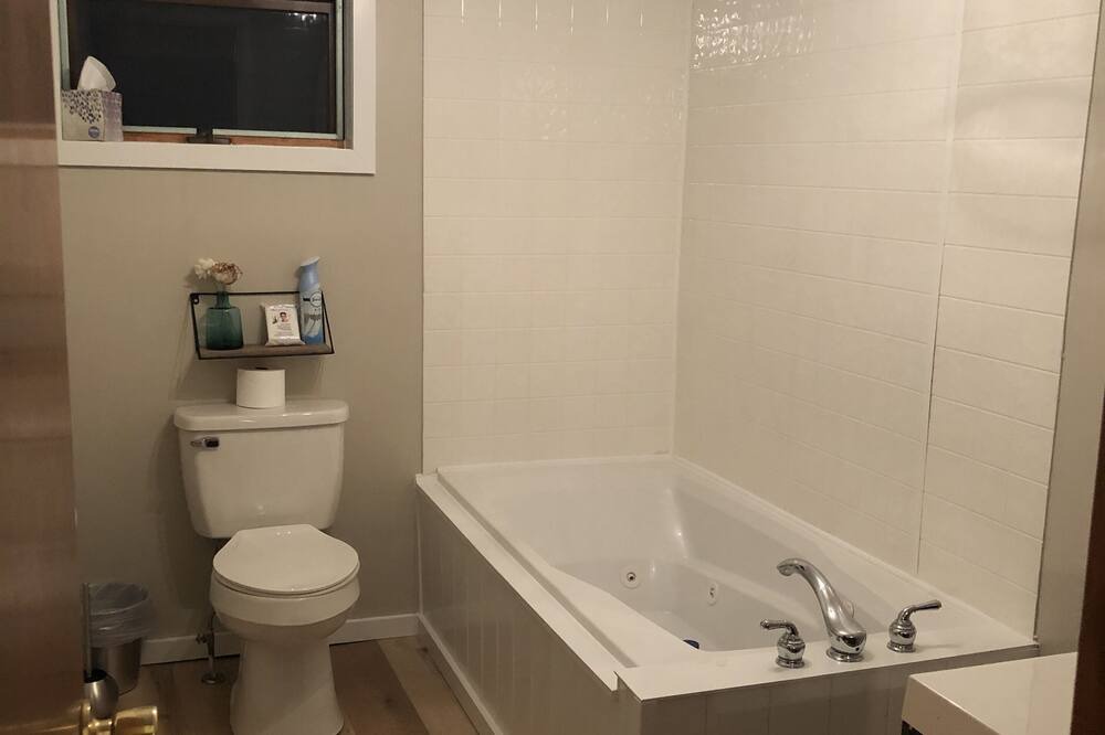 Photo of Bathroom in Lyons Falls