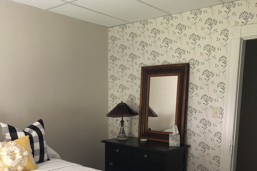 Photo of Bedroom in Lyons Falls