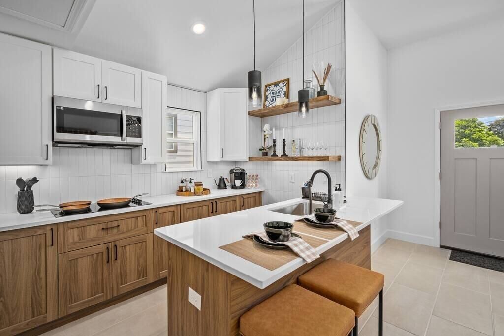 Photo of Kitchen in Lawndale/ Wayside