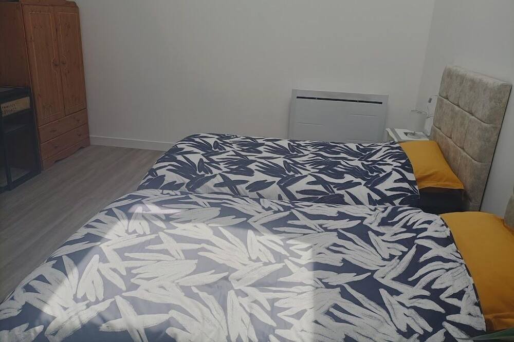 Photo of Bedroom in Thieux