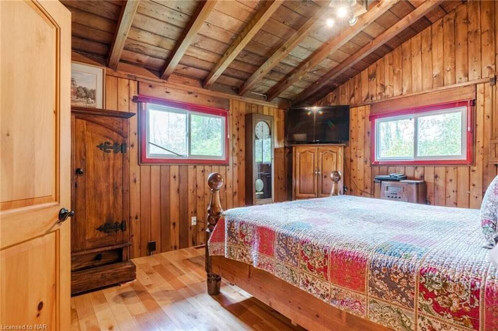 Photo of Bedroom in Fort Erie
