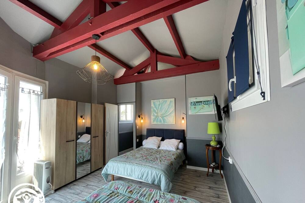 Photo of Bedroom in La Gueriniere