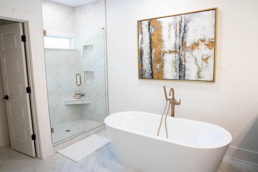 Photo of Bathroom in Midtown