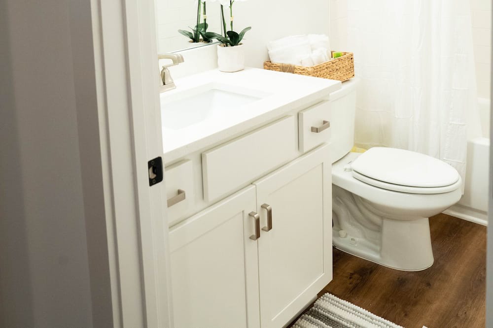 Photo of Bathroom in Midtown