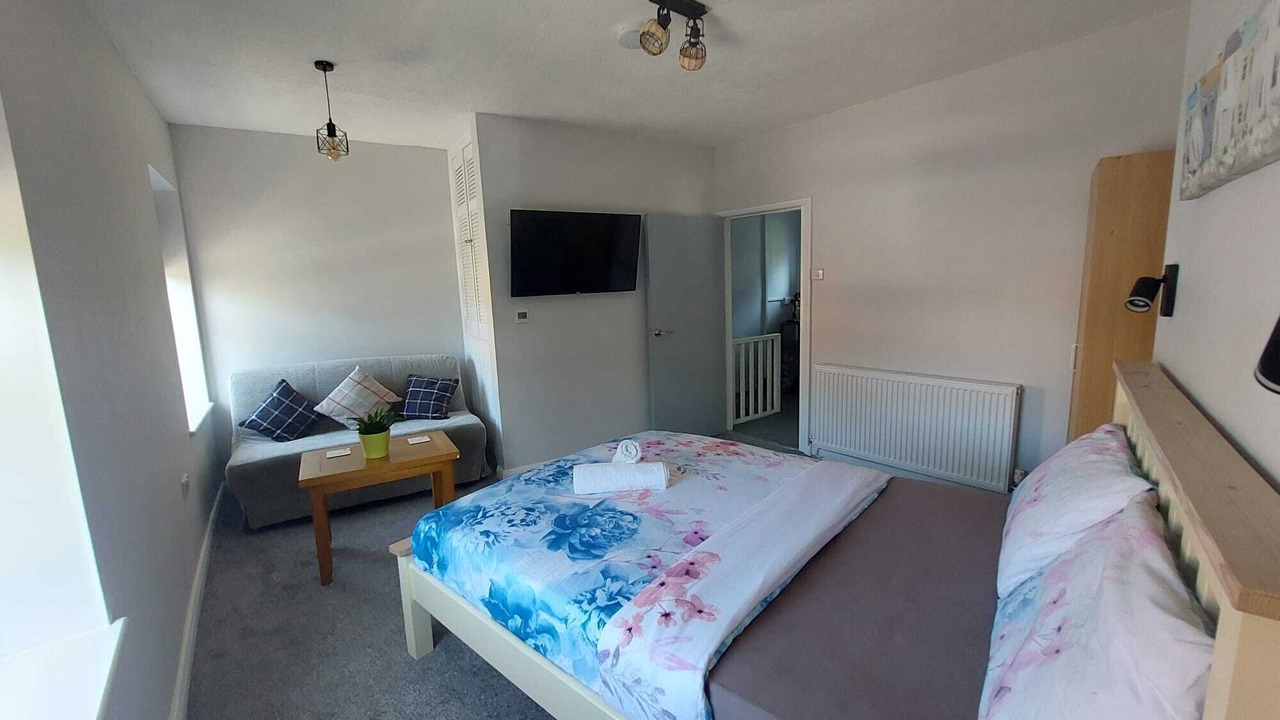 Photo of Bedroom in Southwell
